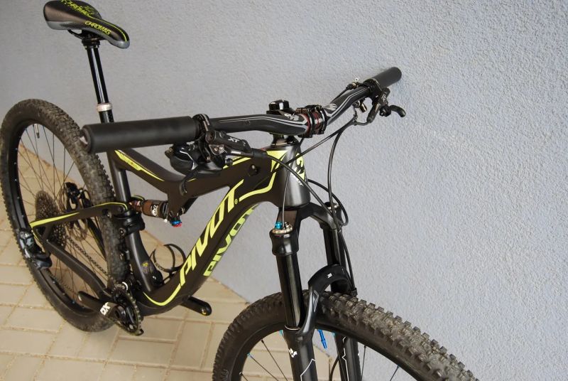 Pivot Cycles Mach 429 SL M