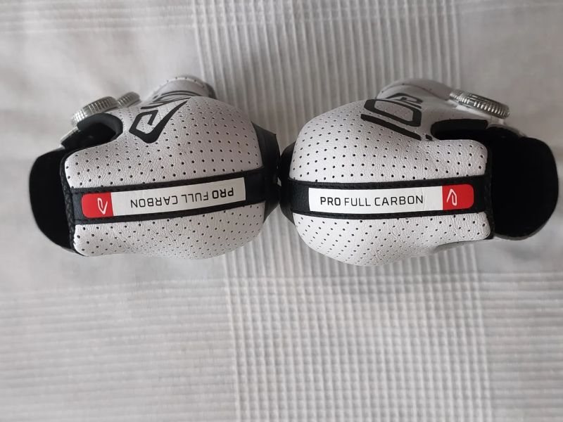 EKOI Racing C12 FULL CARBON PRO