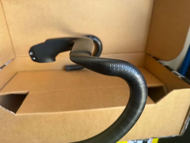 BONTRAGER AEOLUS- Trek Madone gen 7