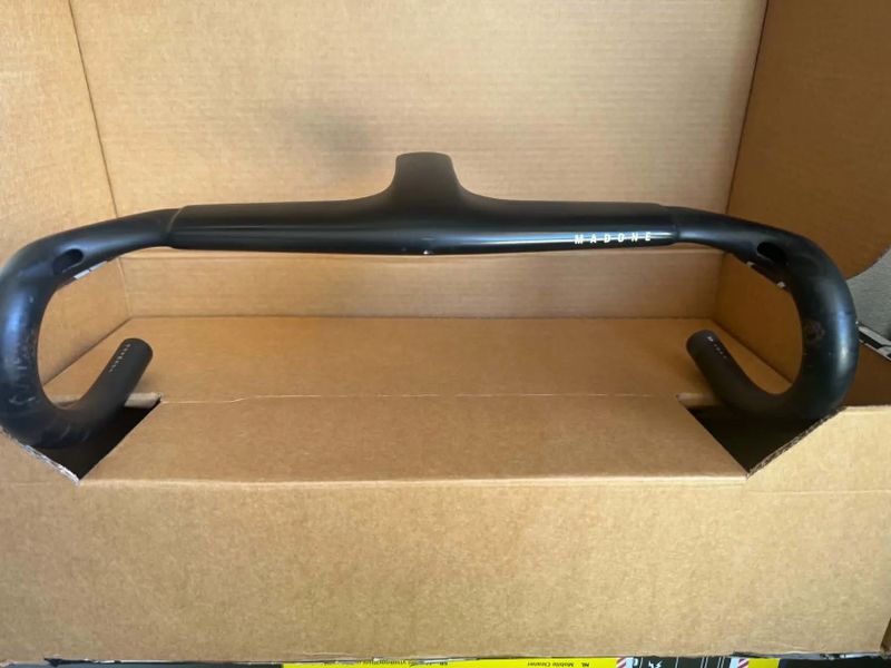 BONTRAGER AEOLUS- Trek Madone gen 7