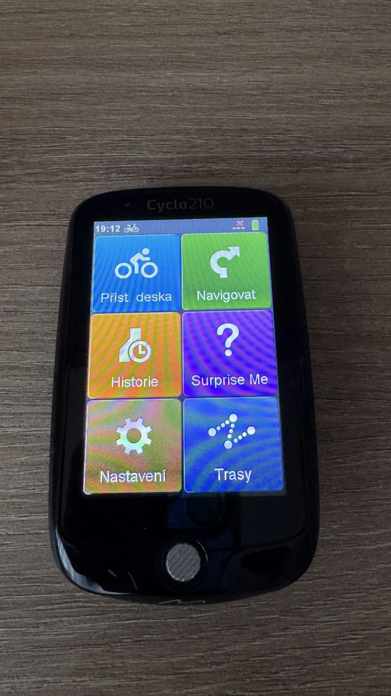 Cyklonavigace MIO 210
