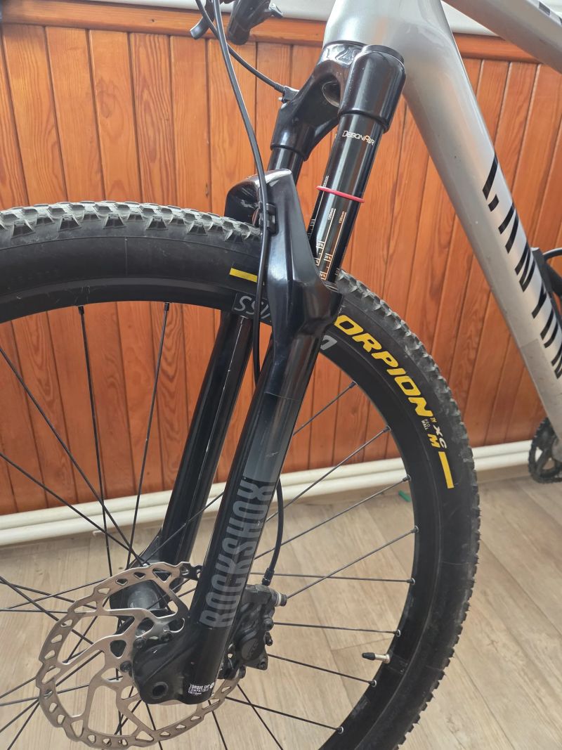 Canyon Exceed CF 5