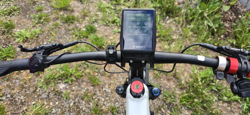Trek Powerfly 5 - generace 4