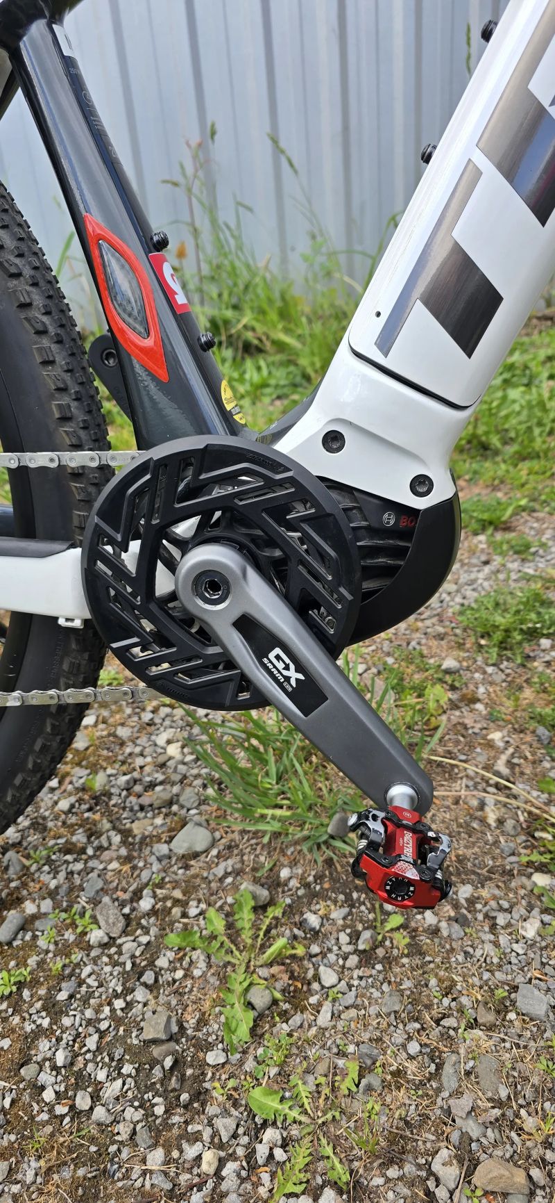 Trek Powerfly 5 - generace 4