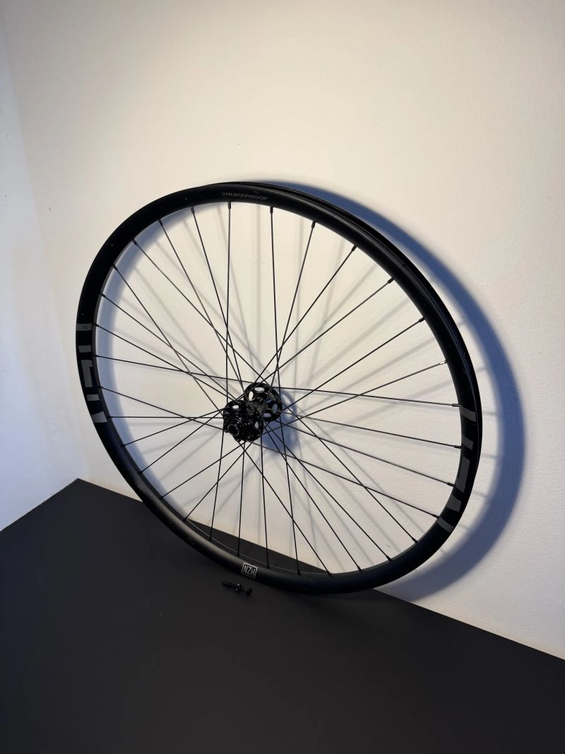 Přední kolo Nukeproof Horizont V2 29"