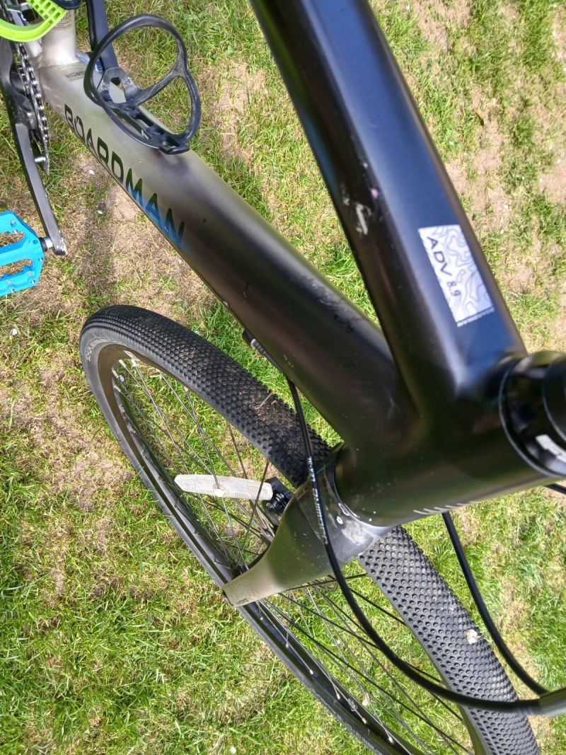 Boardman Adv 8.9