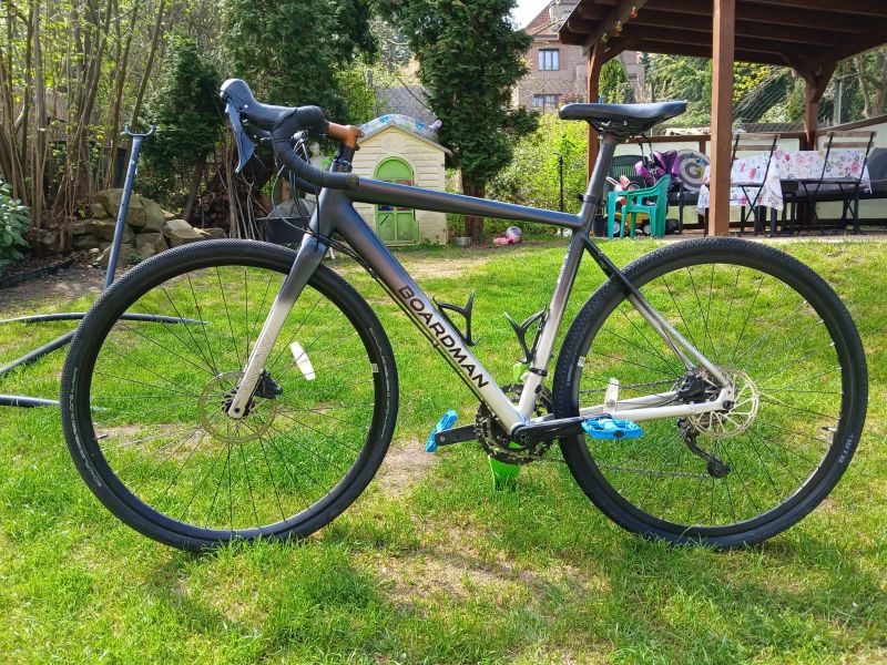 Boardman Adv 8.9