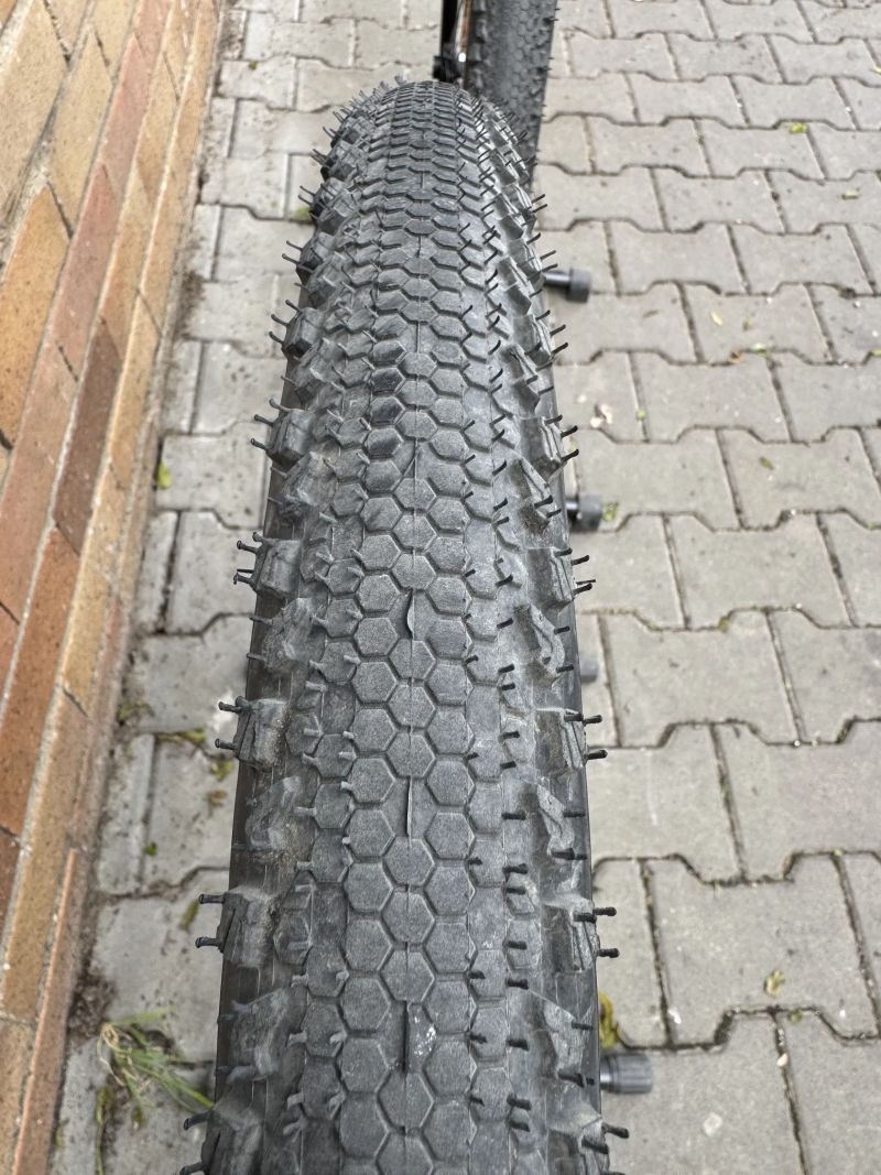 Zapletená karbonová kola Farsports W33
