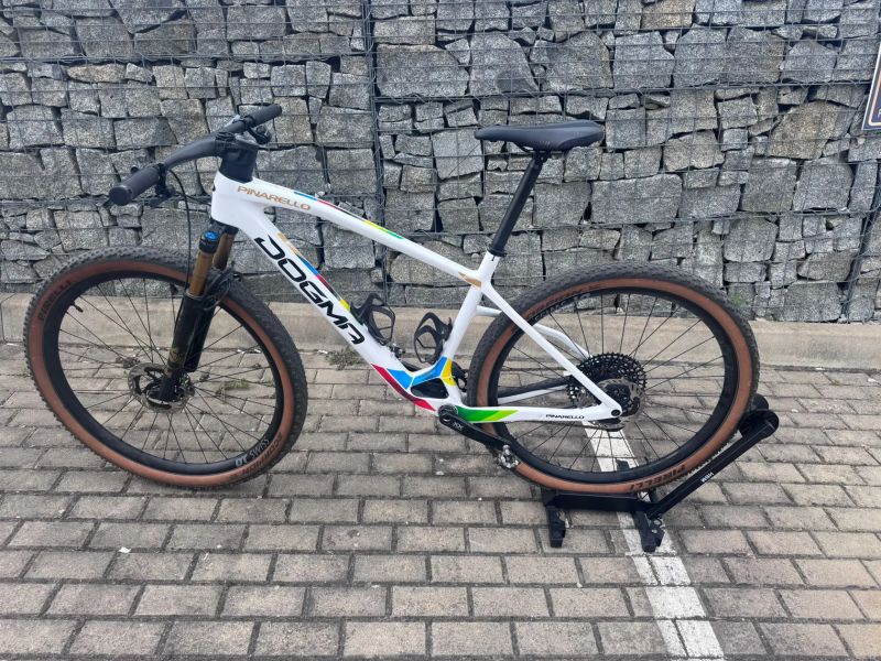 Pinarello DOGMA XC Hardtail