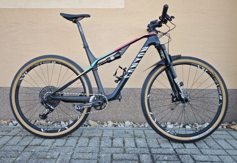 Canyon Lux CF