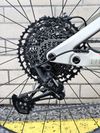 YT Industries IZZO Comp 29", vel. XL, roku 2020
