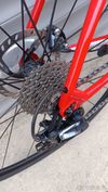 silnička Focus Izalco Race Disc 9.8, Ultegra, velikost 57
