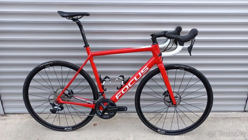 silnička Focus Izalco Race Disc 9.8, Ultegra, velikost 57