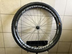 Zadní kolo karbon DT Swiss 29" boost 148x12mm