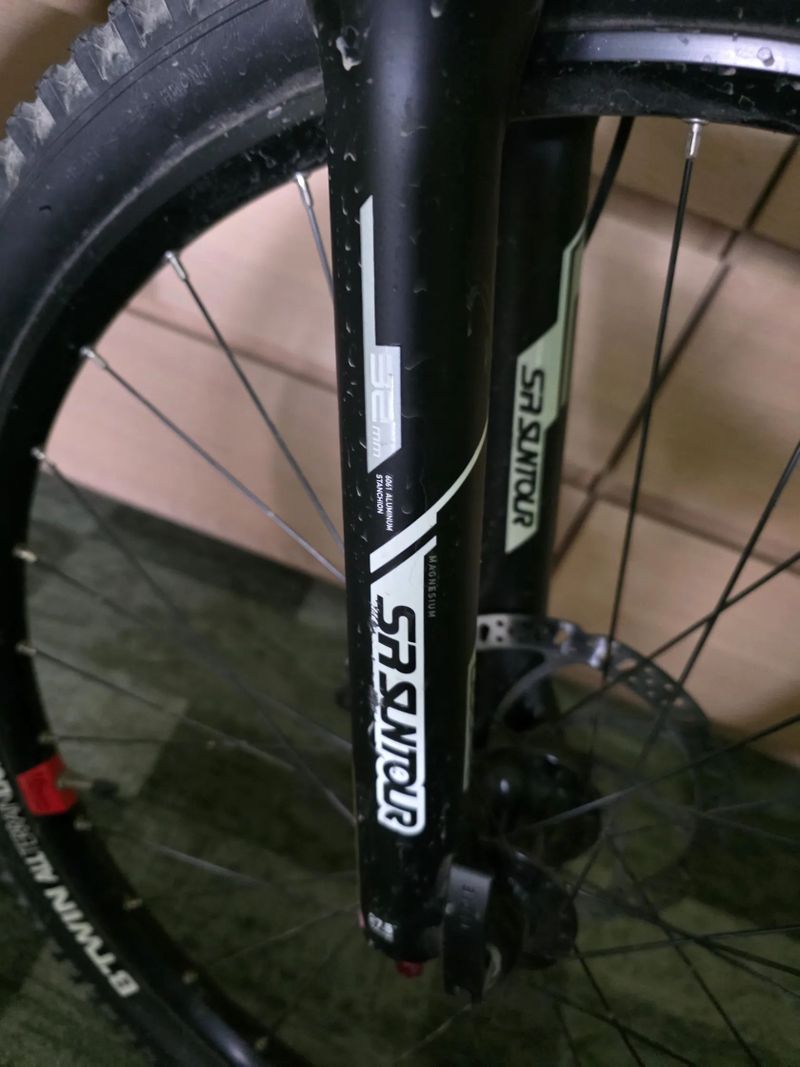 Rockrider ST100