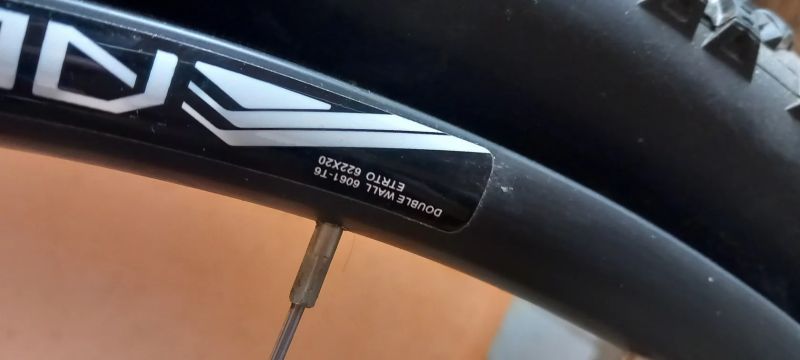 GT Karakoram Comp 29" (XL)