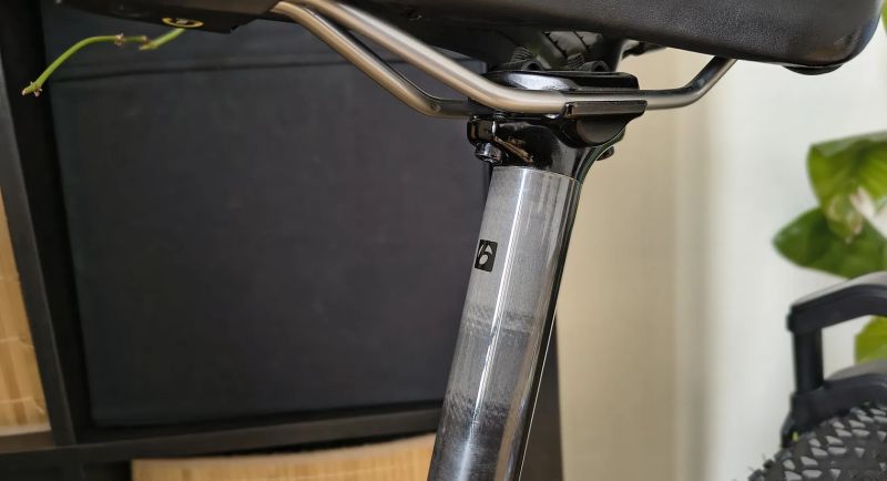 Trek Procaliber 9.7 Grey /vel.L/ Eagle 1x12 / karbonová kola