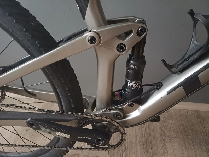 Trek Top Fuel 9.7
