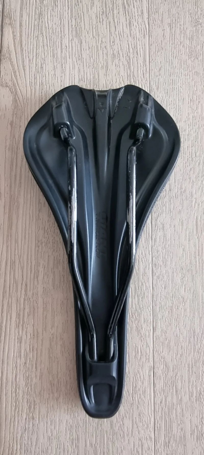 sedlo GIANT Contact Comfort Forward