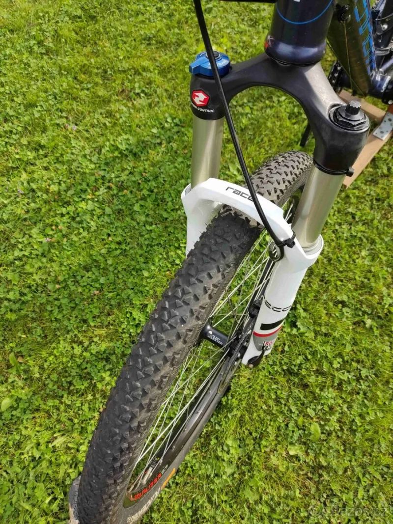 Lehké juniorské 26" Lapierre Pro Race – 10.8 kg! (Vzduch, XT/SLX)