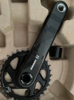 Kliky Sram X1 Carbon Eagle Boost 148 DUB 