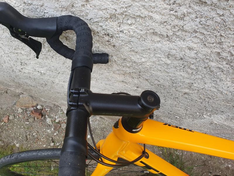 Trek Emonda ALR 4
