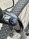 Horské kolo Maxbike M909 17" – custom stavba 2024 (Deore 1x12, tubeless)