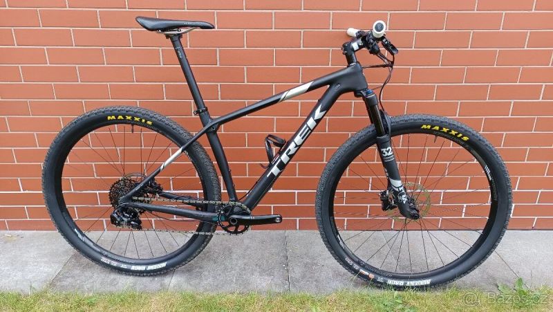 Karbonový bike TREK Procaliber 9.7 29", SRAM, vidlice FOX, vel. L