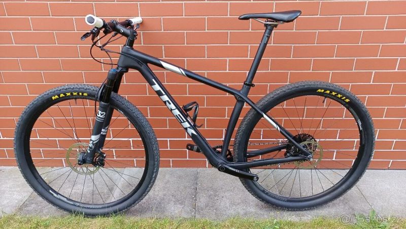 Karbonový bike TREK Procaliber 9.7 29", SRAM, vidlice FOX, vel. L