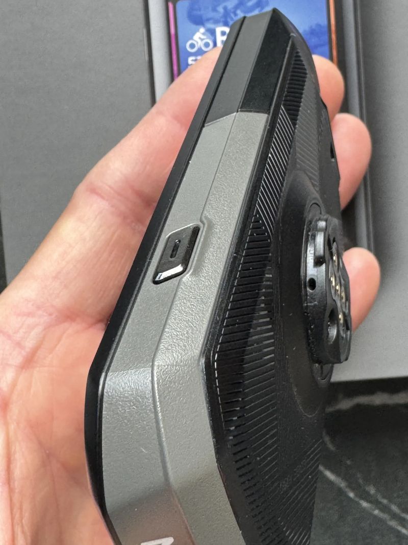Garmin Edge 1050 + Topo Czech V5 Pro