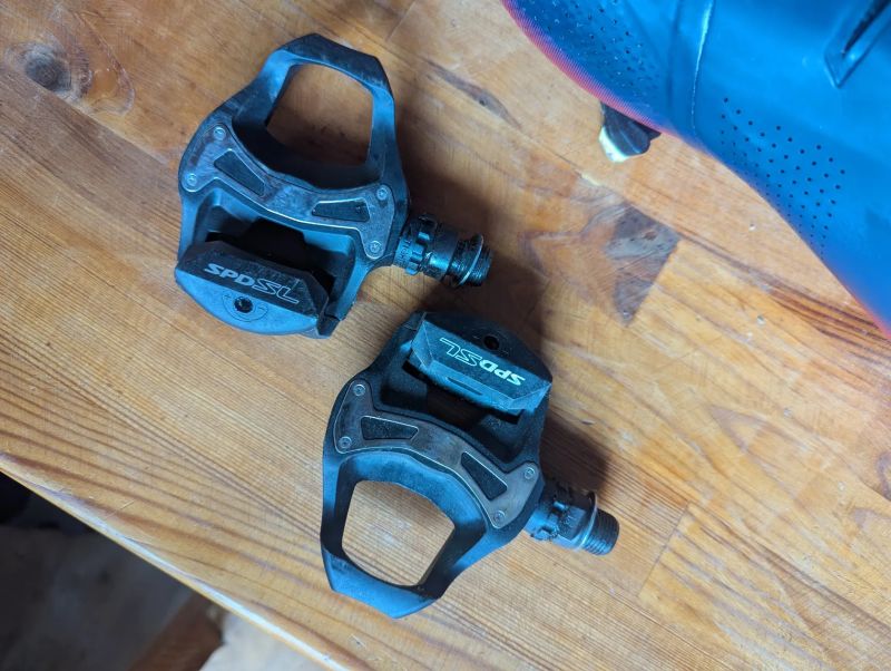 Tretry Shimano SH-RC7 - Vel. 45 - jeté párkrát