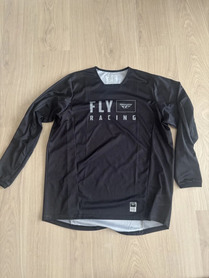 Fly racing Patrol XL
