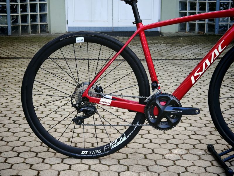 Isaac Vitron Carbon