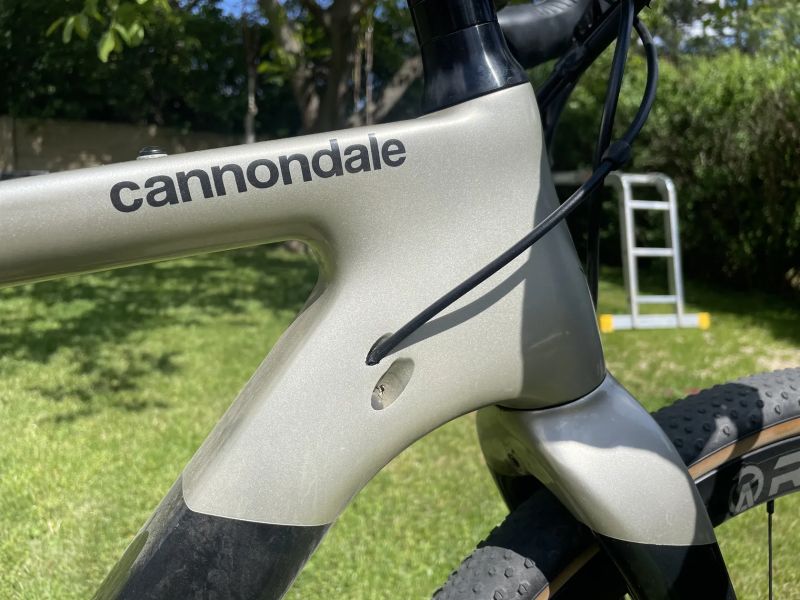 Cannondale Topstone Carbon vel. S, r.2021, 2 sady kol