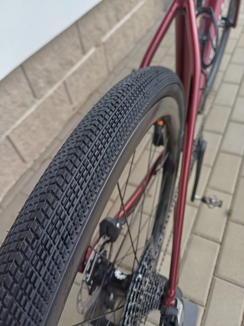 Specialized Diverge Comp+karbonová kola+Sram APEX AXS