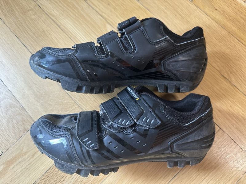 Muddyfox dětské/junior tretry velikost 38