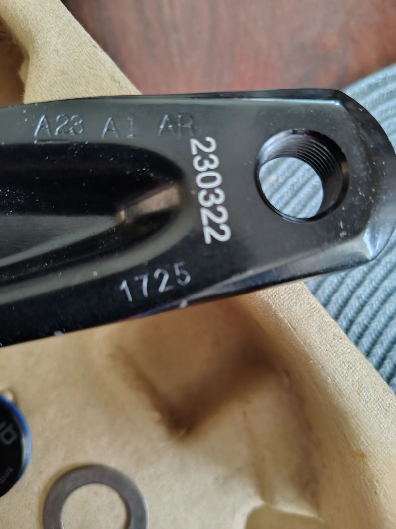 Prodám nové kliky Sram Rival D1 172,5 DUB Wide