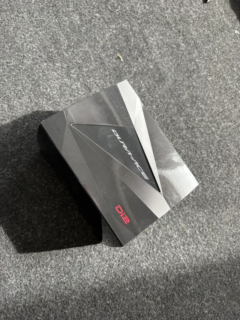 Přehazovačka SHIMANO Dura-Ace Di2 RD-R9150 SS 11s