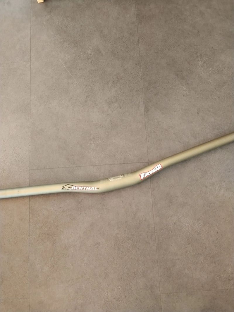 Renthal Fatbar 31,8/770 + packeta ZDARMA