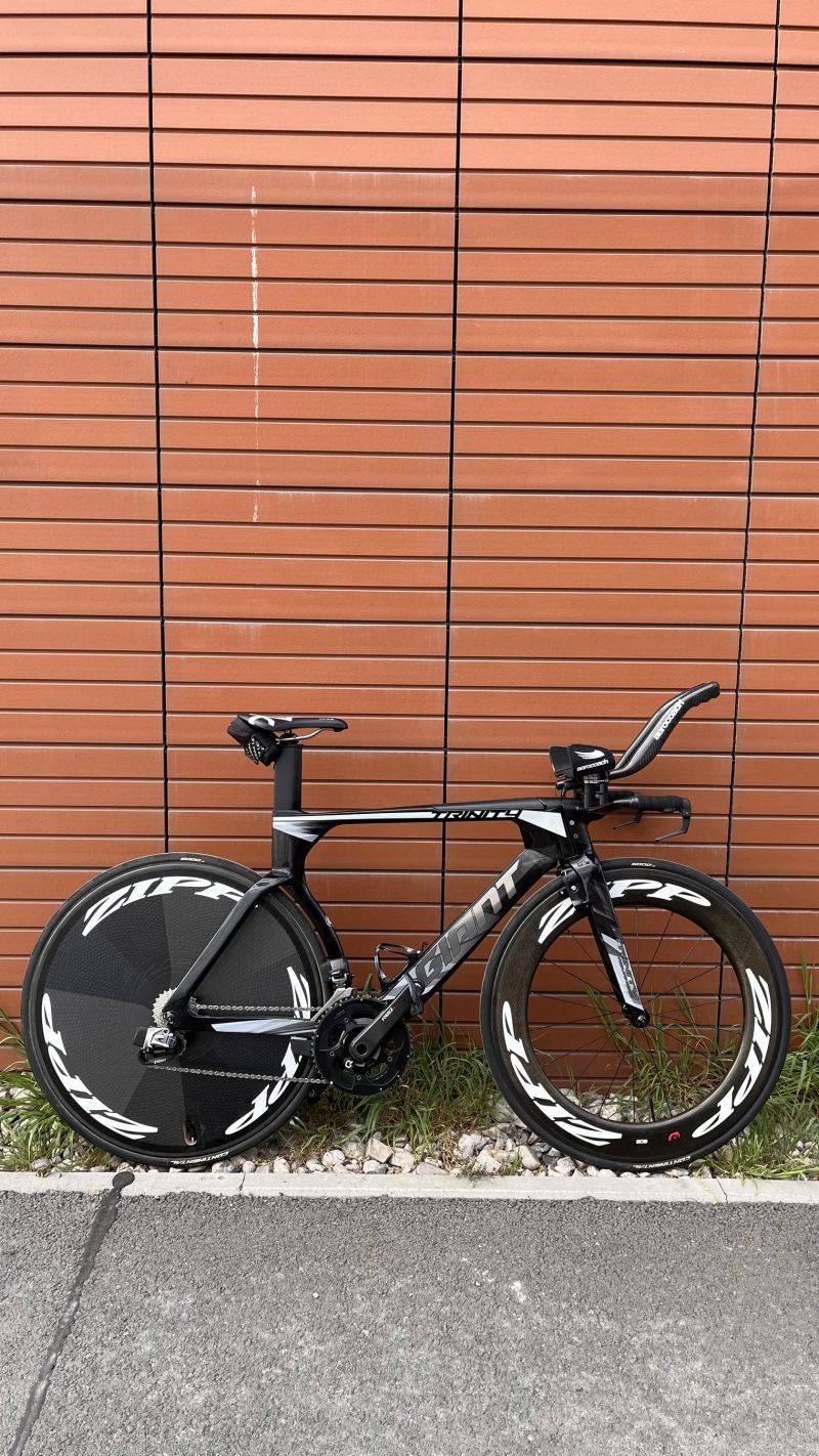 Giant Trinity Advanced Pro (2021) | SRAM Red | Quarq PM | Zipp + disk | Aerocoach