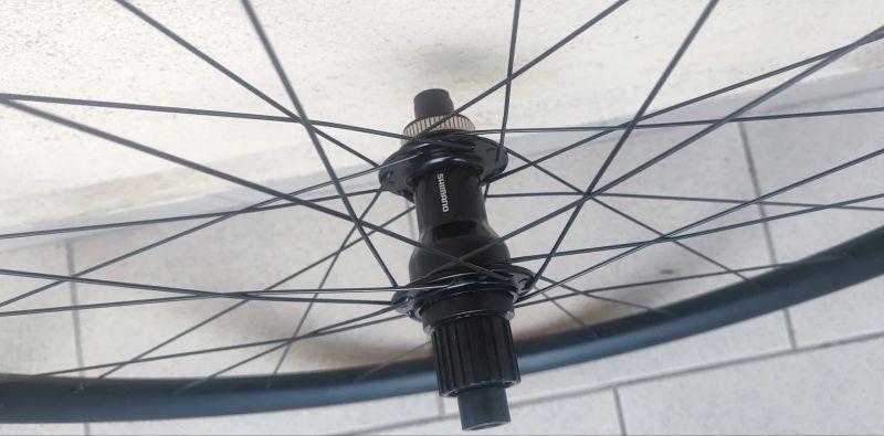 Prodám sadu zapletených 29" kol, možnost jen přední/zadní