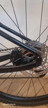 GIANT REVOLT 2023r