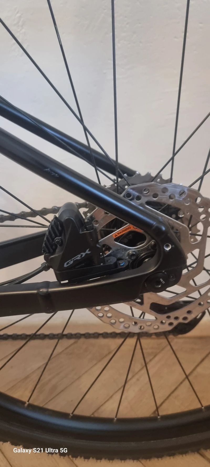 GIANT REVOLT 2023r
