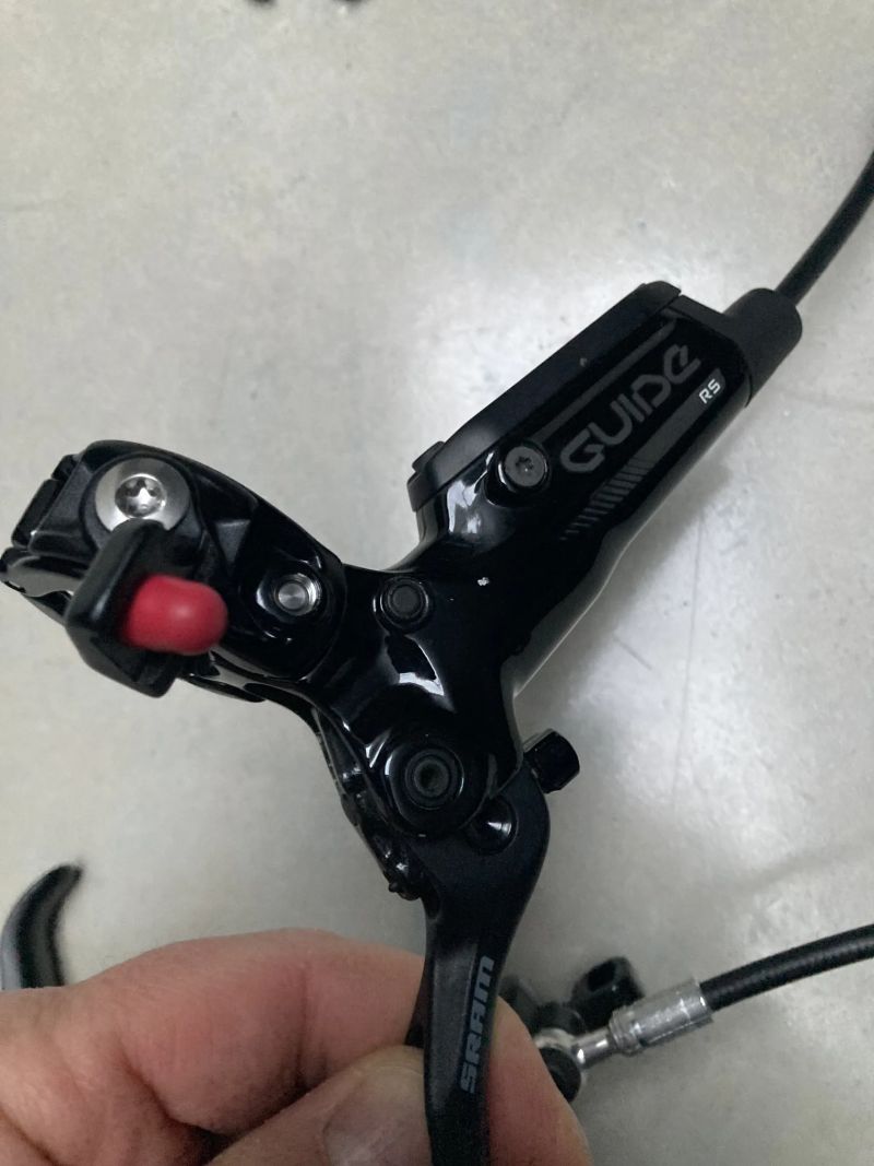 SRAM GUIDE RS