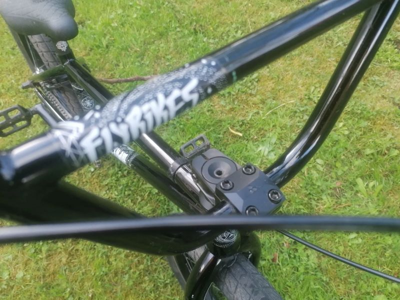 Flybikes Supernova 18"