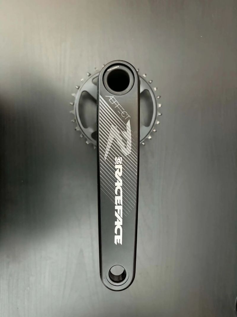 Kliky Race Face Affect R 175mm Nové