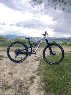 Canyon Spectral AL6 29