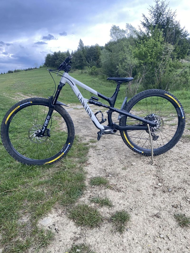 Canyon Spectral AL6 29