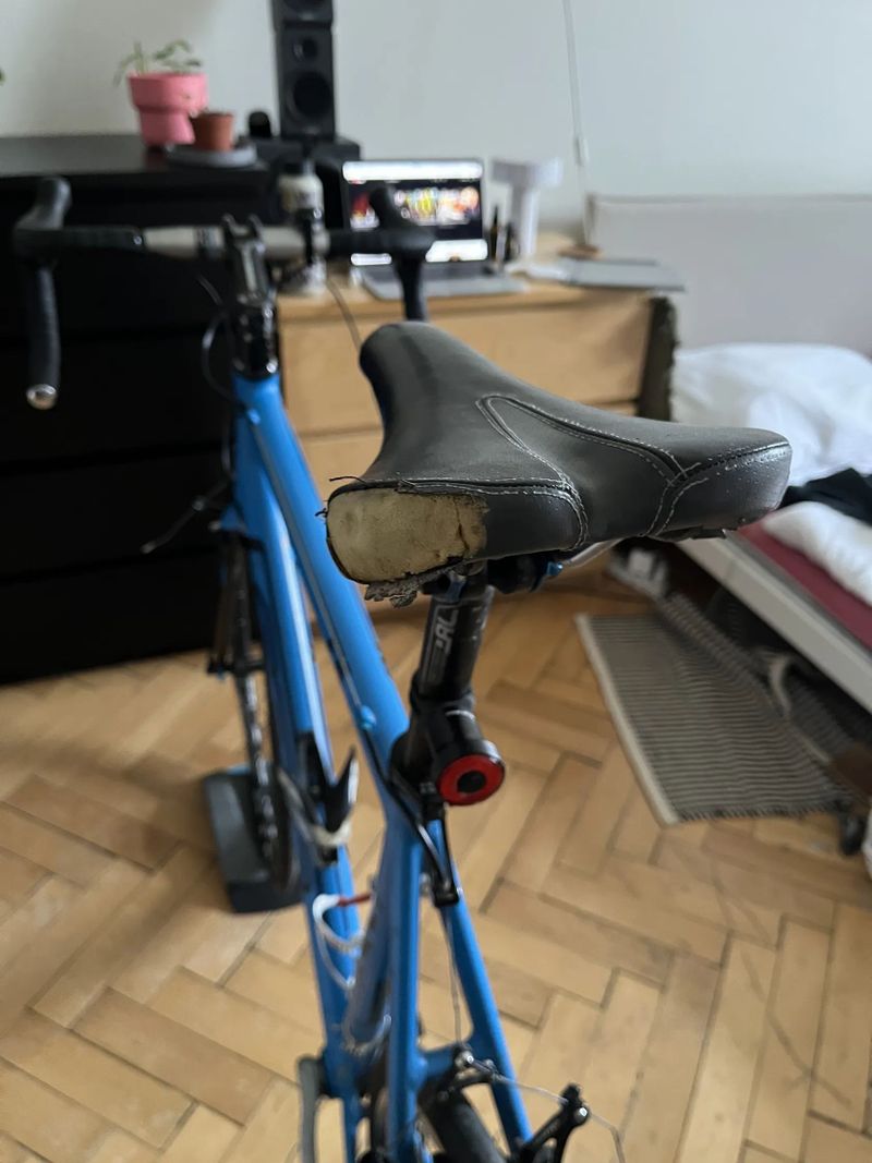 Felt F75x