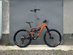 Cannondale Trigger 4, roku 2018, Velikost M, kola 27.5" ČERSTVÝ POMERANČ celopero